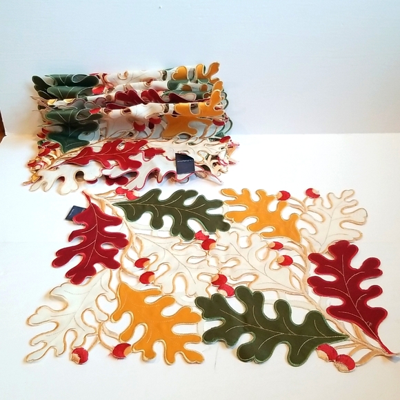 Croft&Barrow Autumn table linen set tablecloth, 60"x100", 6 placemats/napkins - Picture 8 of 12